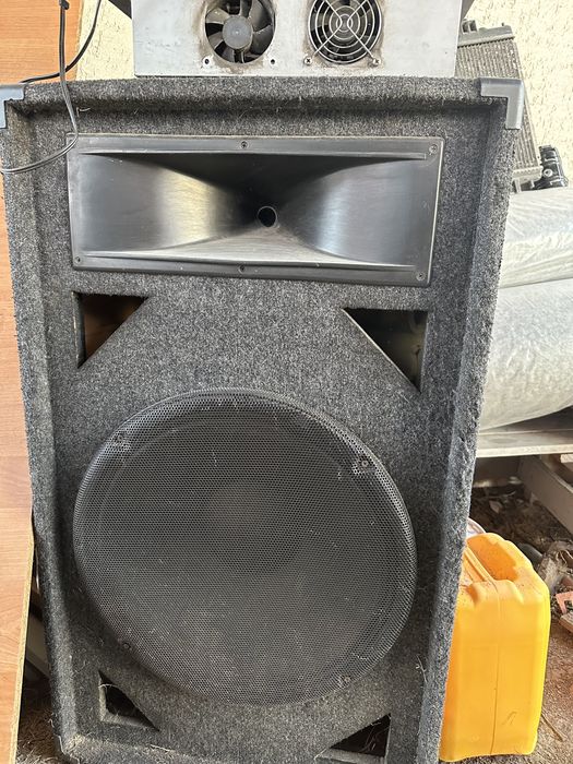 Продам колонки срочно