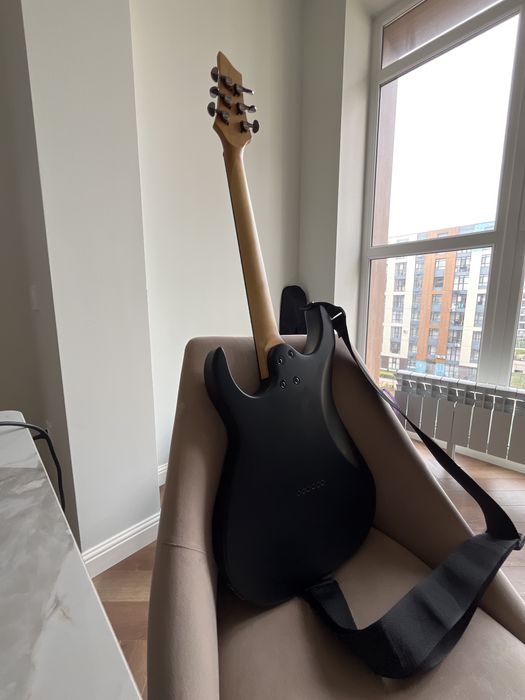 Продам электрогитару Schecter SGR Banshee 6