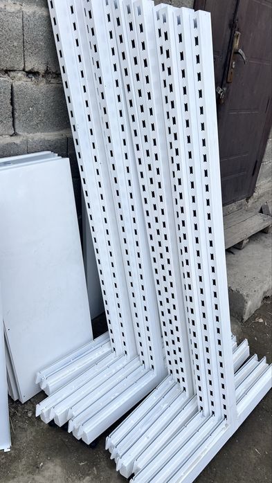 Стойка островок для магазина