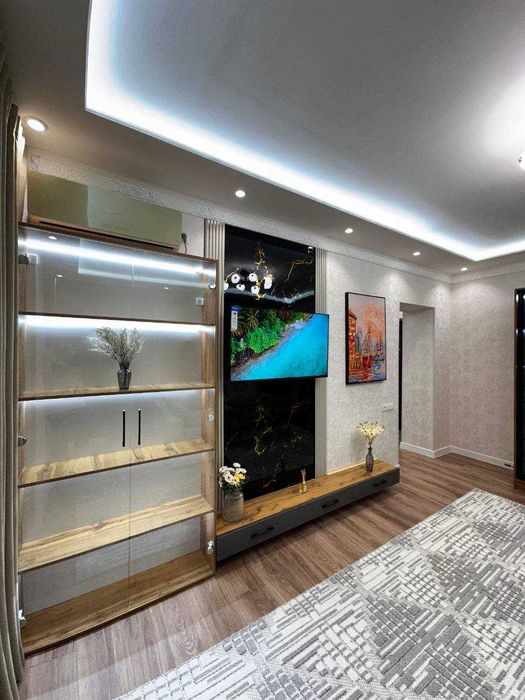 ЦУМ (Ц-7)  110 школа "Смарт 1в2/3/4 33м2