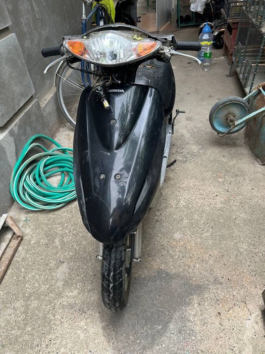 Скутер Honda Dio af 56