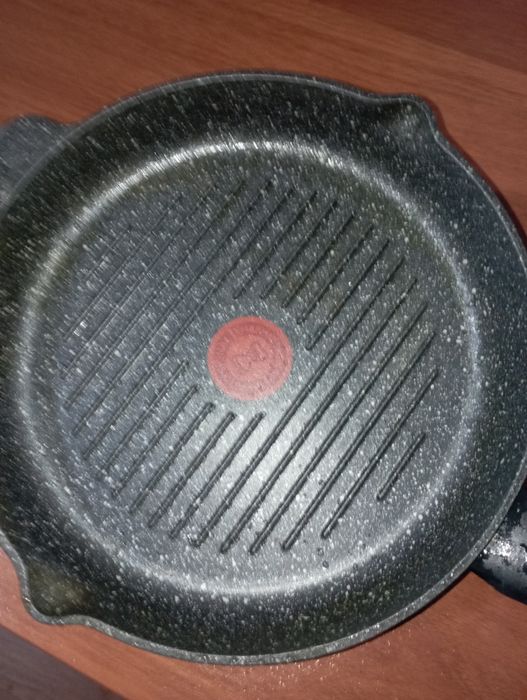 Сковорода продам
