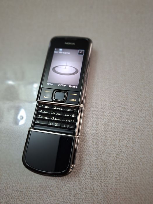 Nokia Arte 8800 sotiladi