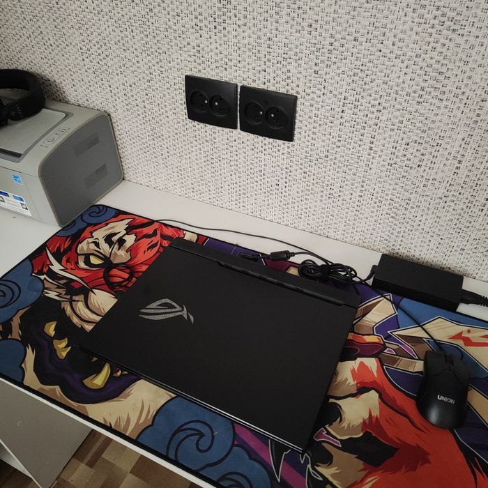 Продам ноутбук ASUS ROG STRIX