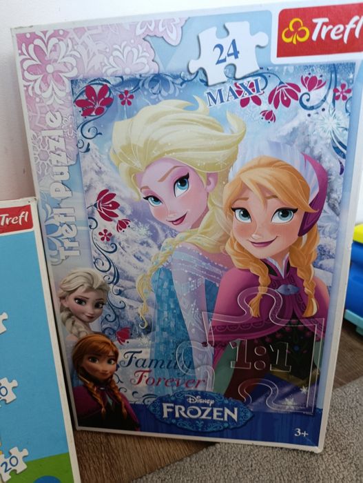 Лот пъзели - общо 25лв