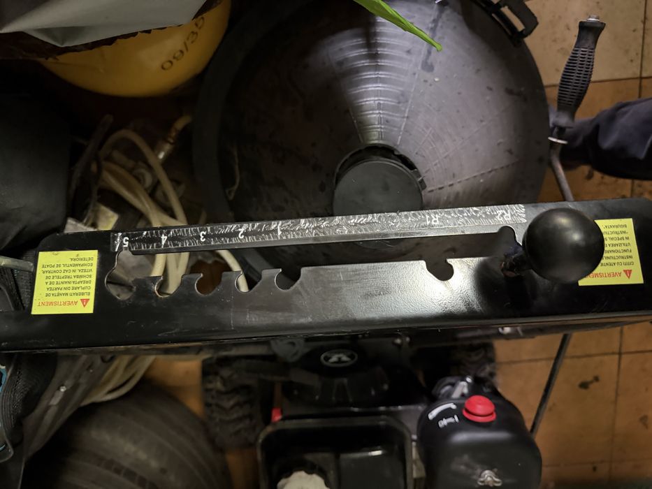 Freza de zapada Pogarden, 56 CM, 6.5CP, Pornire la sfoara