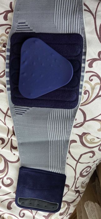 Стабилизиращ колан за лумбални прешлени при дискова херния и болка