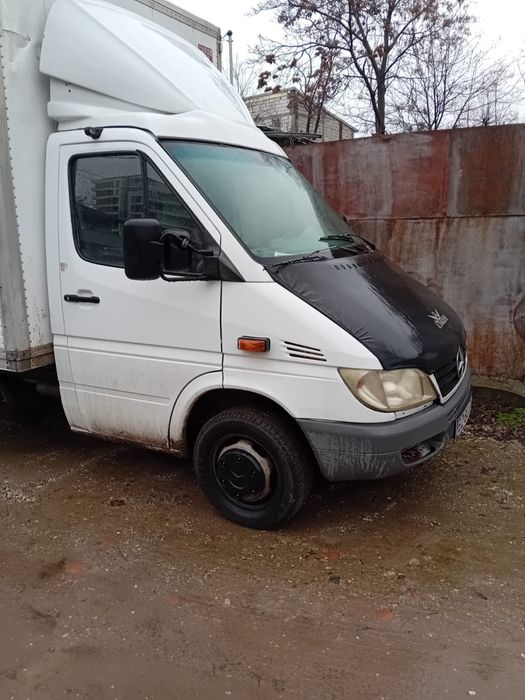 Masina Mercedes spireter 413 cDI