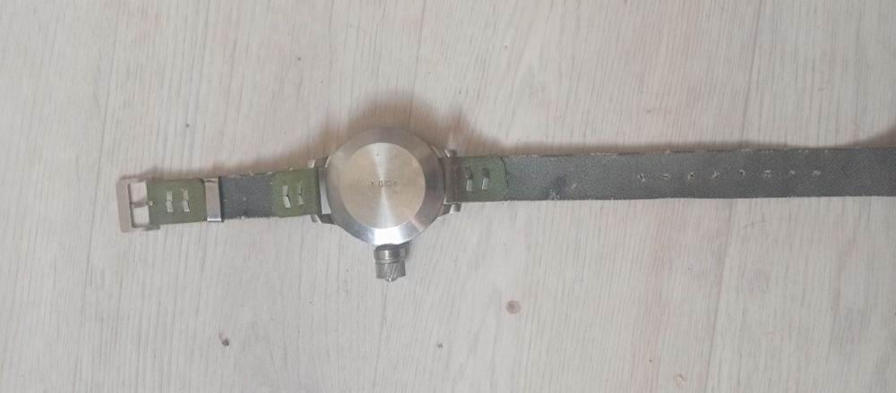 Продам часы винтажные