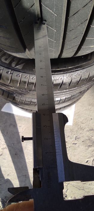 Шины автомобильные, летние  235/55 R19