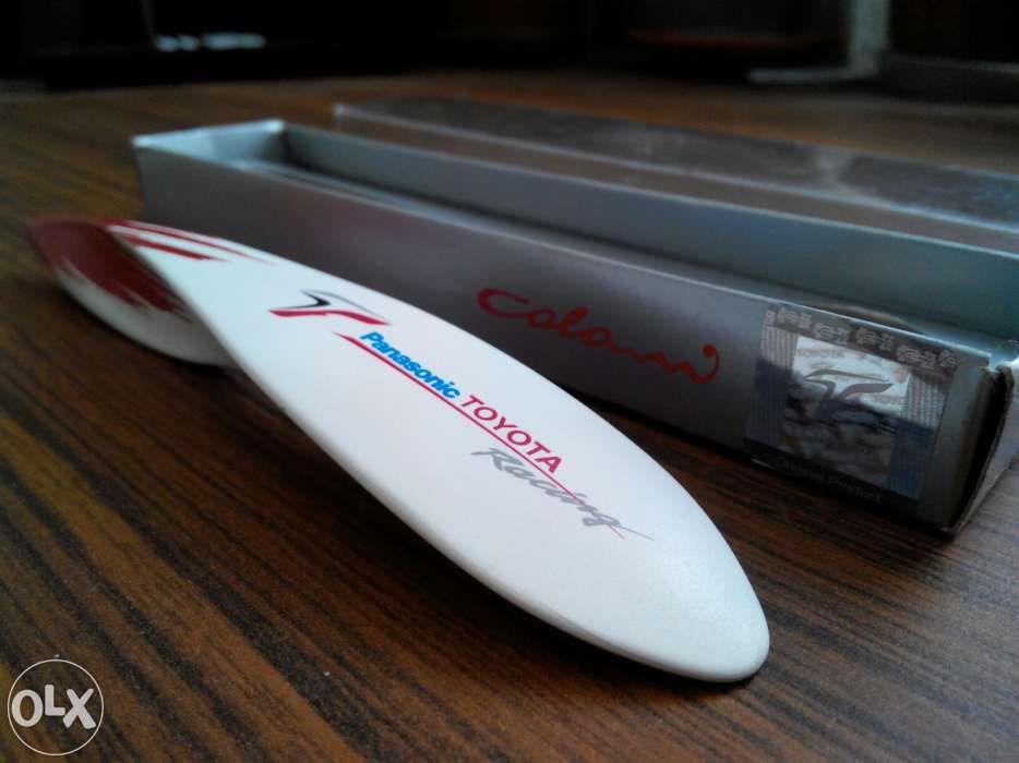 Коллекционная ручка Toyota Racing