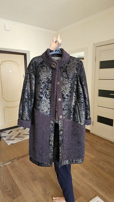 Продаётся шуба 2 шт