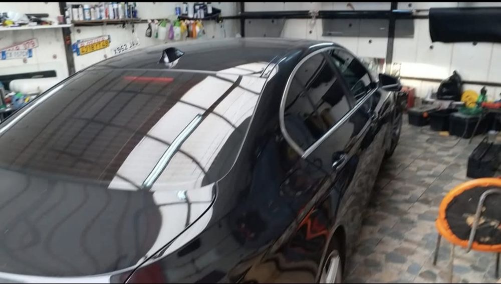 Montez folie autorizata RAR