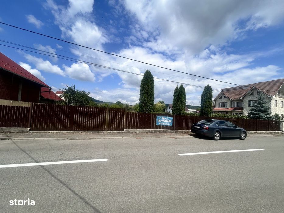 - Oportunitate teren intravilan  1300 mp str. Vasile Petri -zona premi