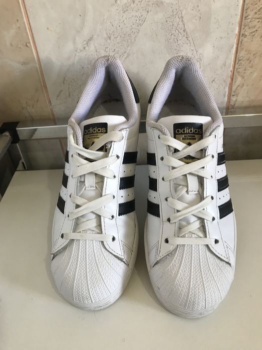 Adidas Superstar