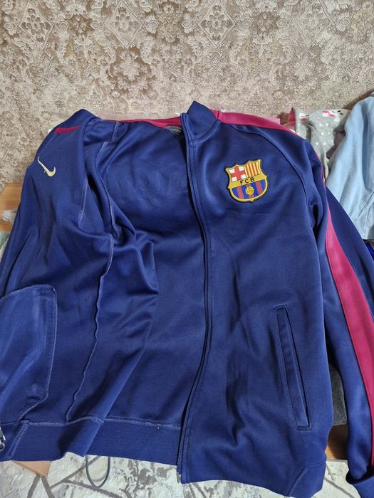 Продам кофту ФК Барселона