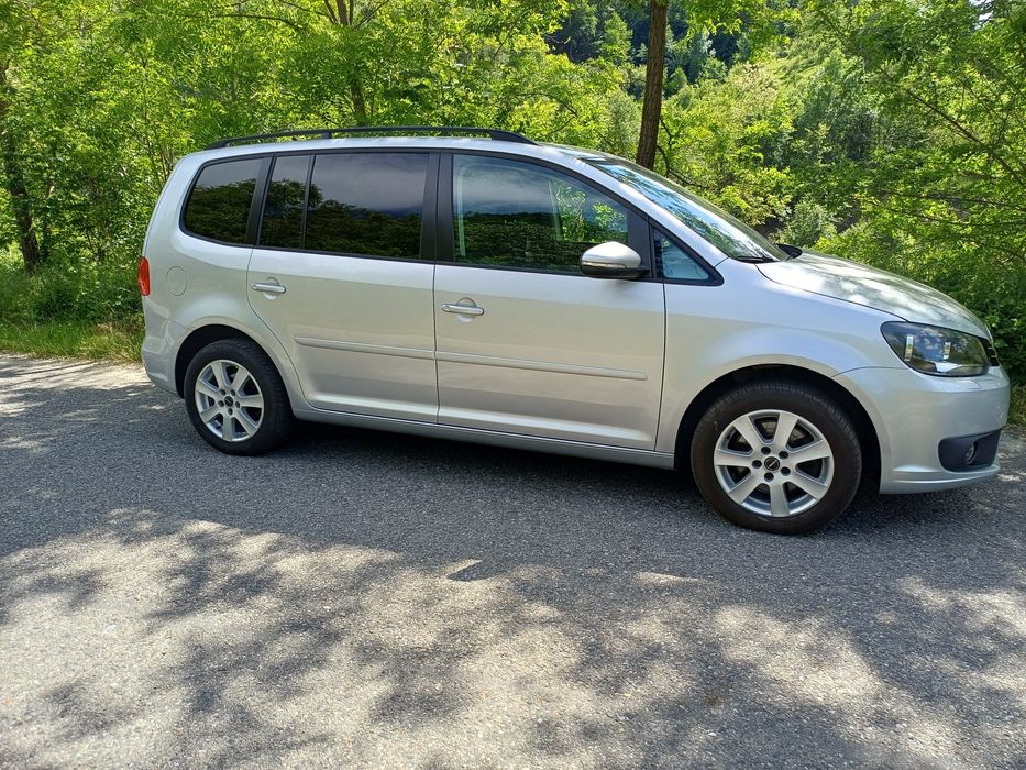 VOLKSWAGEN Touran 2013 — imagine 4