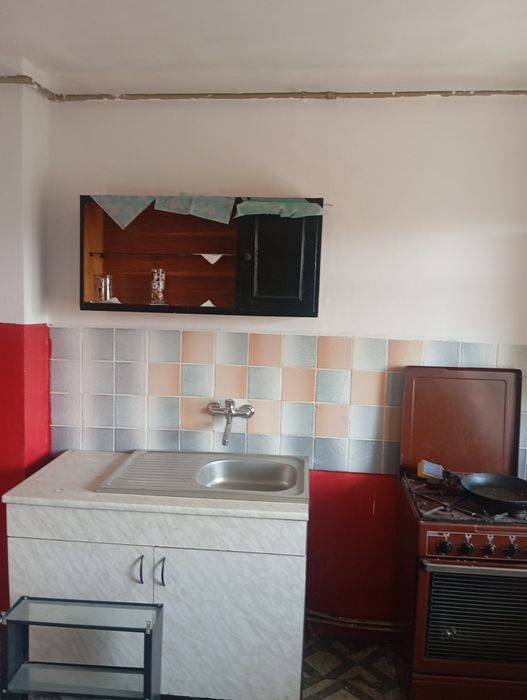 Vând apartament cu doua camere