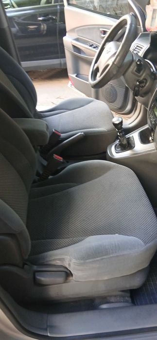 Hyunday tucson proprietar