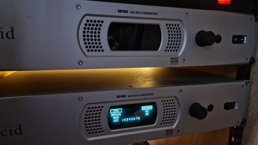 LUCID 88192 - convertor AD/DA, AES EBU, ADAT