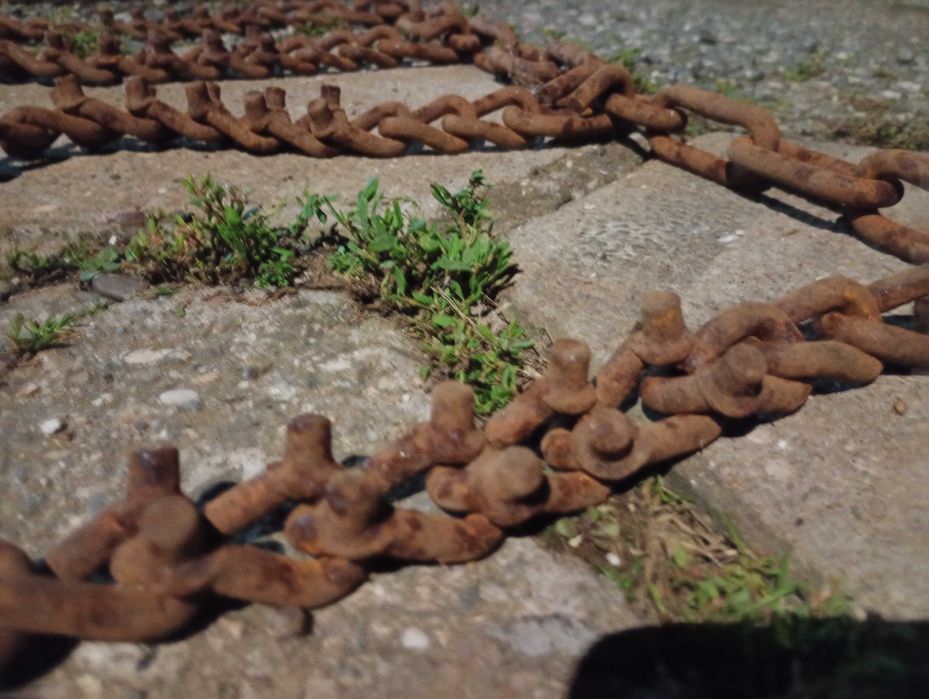 Вериги с шипове.