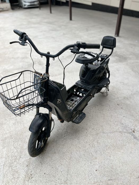 Электроскутер без аккум