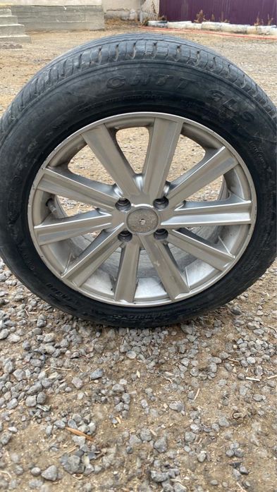 Продается титанка с летними шинами