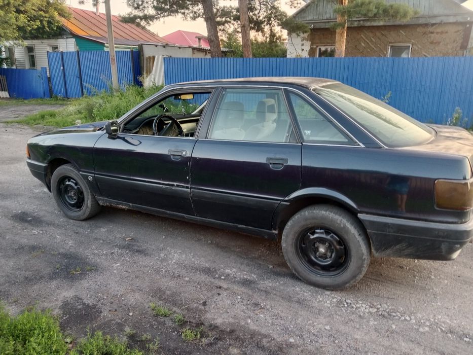 Продам Ауди 80 б3