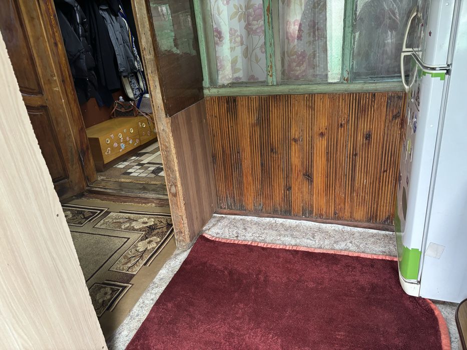 Продается два дома на одном участке -10 сотками