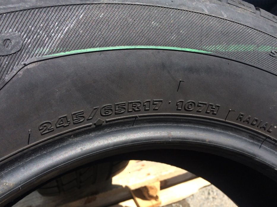 245/65/17 Ханкук ДОТ 2010 г - 6,4 мм