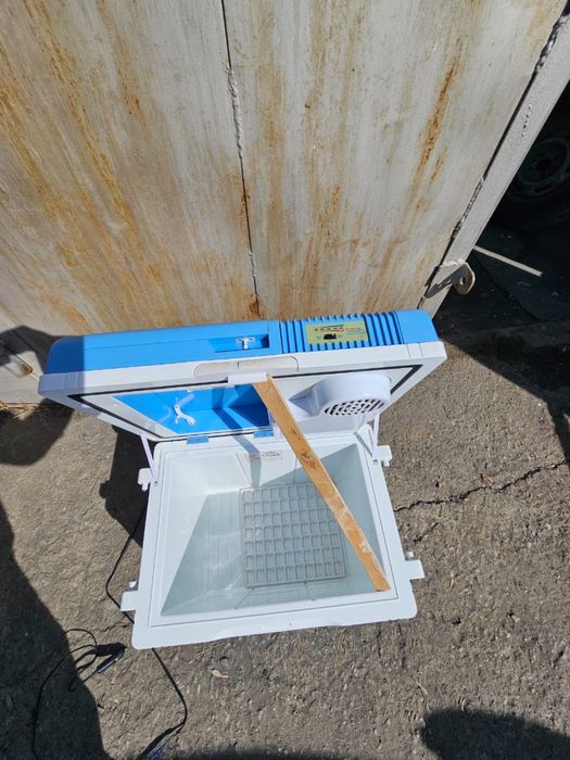 Продам холодильник автомобильный