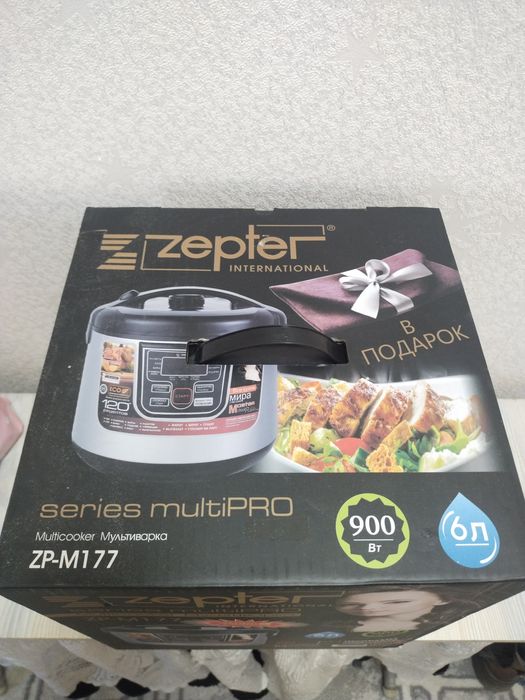 Мультиварка новая в коробке.