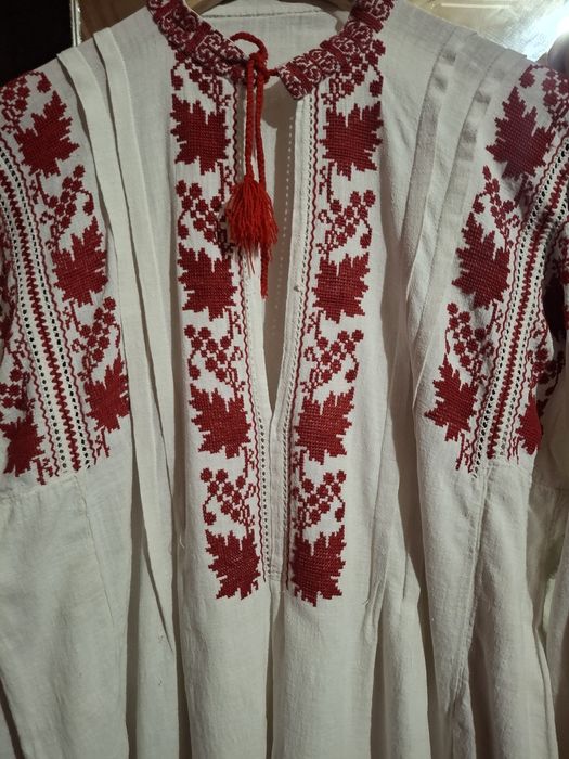 Ie barbateasca foarte veche