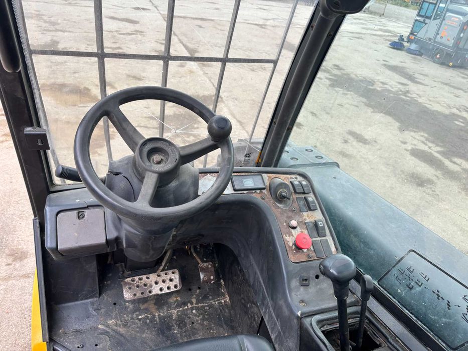 Stivuitor telescopic JCB TLT30D, 2010, 3m 3 tone
