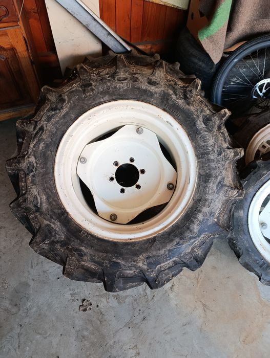 Set roți New Holland T3010, T3020, T3030, T3040