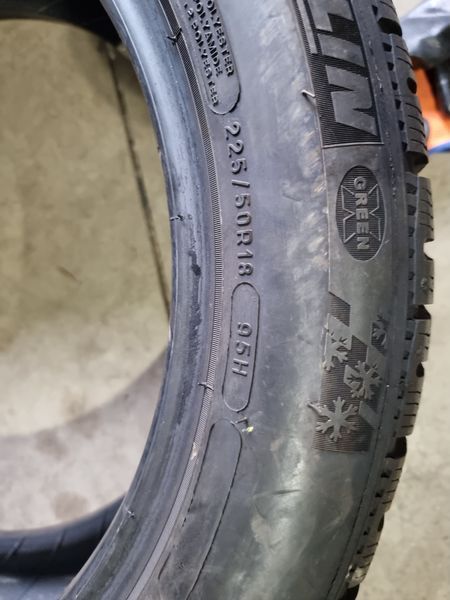 225/50/18 MICHELIN 4бр RunFlat