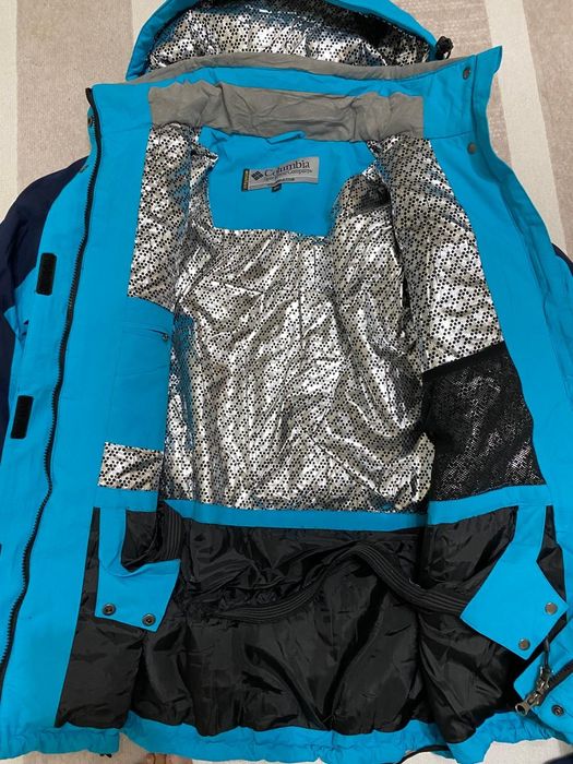 Продам новый лыжный костюм