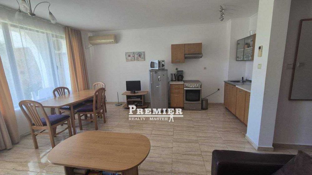 Продава се Тристаен апартамент в Свети Влас - 80 кв.м за 1313 €/кв.м - Снимка #1