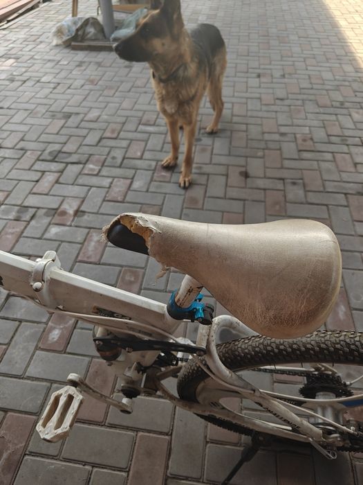 Велосипед land rover 16 скоростей.