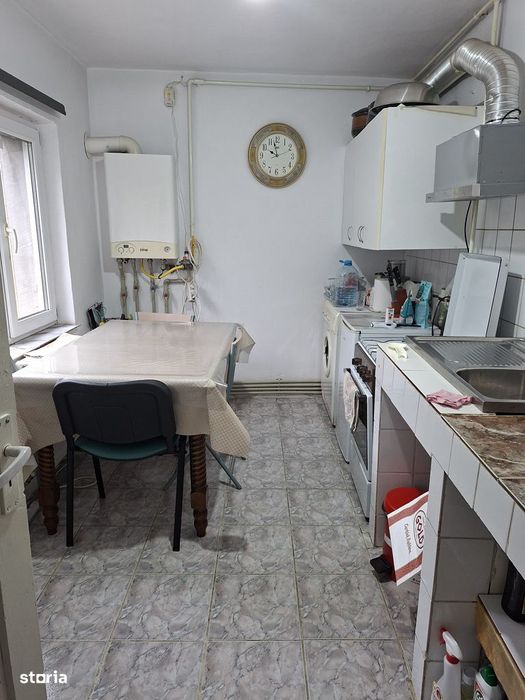 Coiciu- casa 5 camere+garaj, centrala pe gaz,
