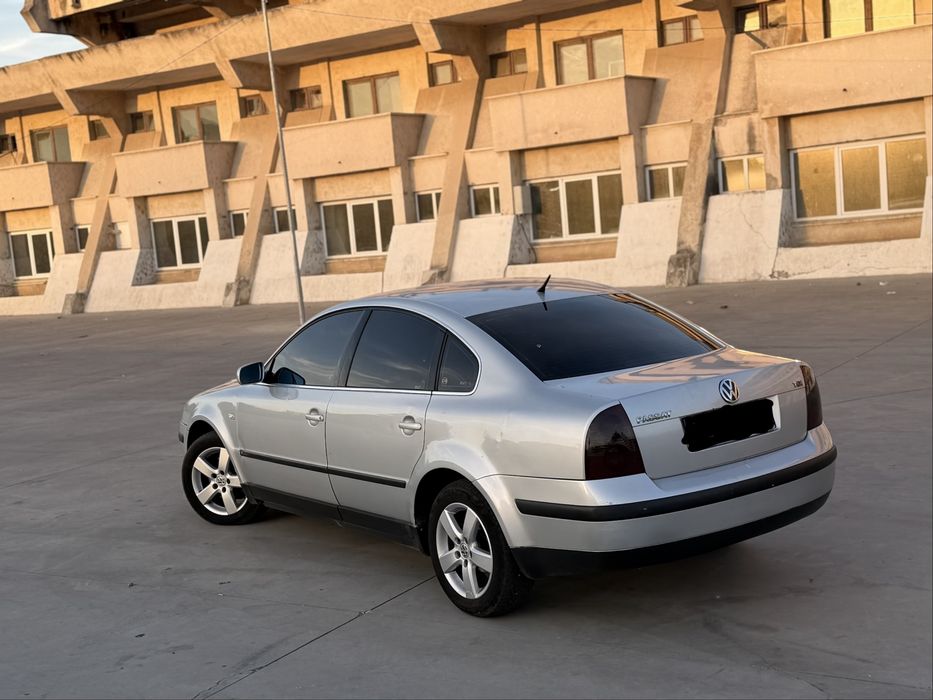VOLKSWAGEN Passat 2002 — imagine 2