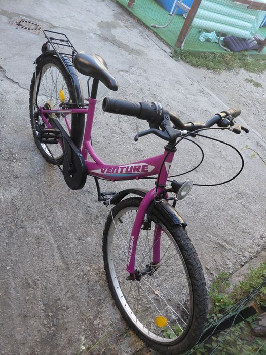 Vând  2 Biciclete