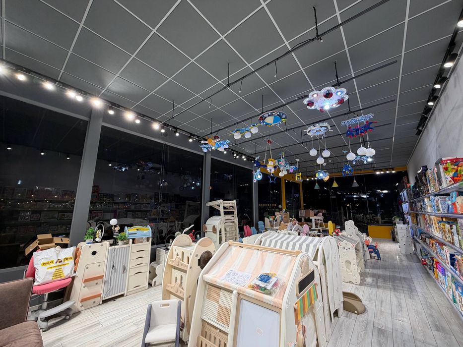 Срочно Аренда Идельно под Showroom бутик Место с высокой проходимостью