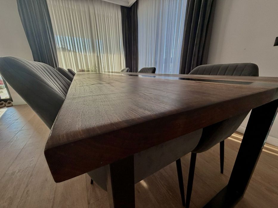 Mese din Rasina Epoxidica,Design Unic. Pret pt dimensiunea 260x80