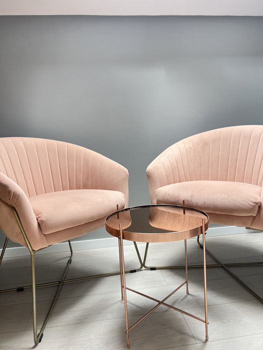 Set de 2 fotolii si masuta de cafea