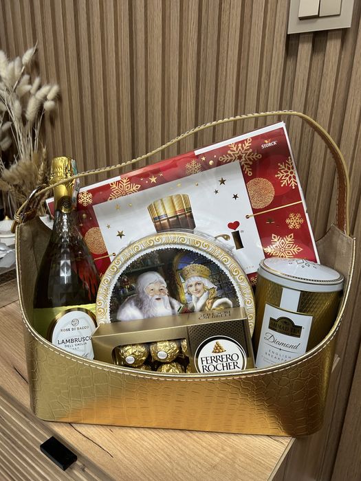 Новогодние подарочные корзины и боксы. Корпоративные подарки в Астане