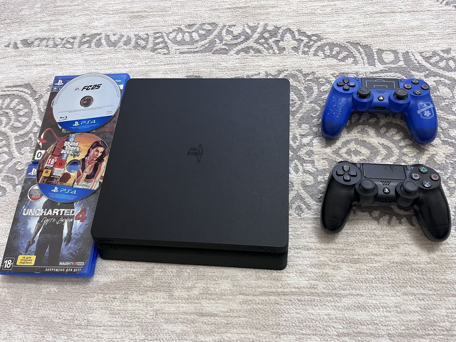 Sony PlayStation 4