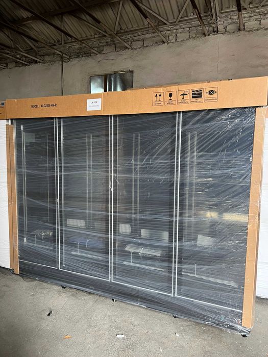 Vitrină Frigorifică 4 Uși 2000L Full Black Premium