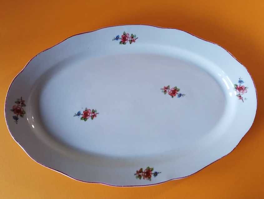 Две големи порцеланови плата с маркировка KNP * "Китка"-Нови Пазар