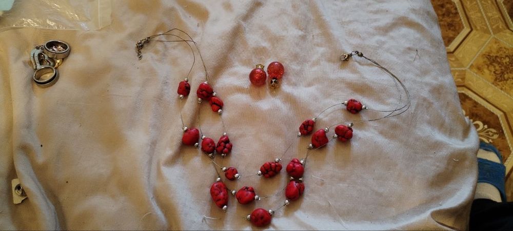 Цепочки браслет, кольца не чернеют. Не серебро гарантия.